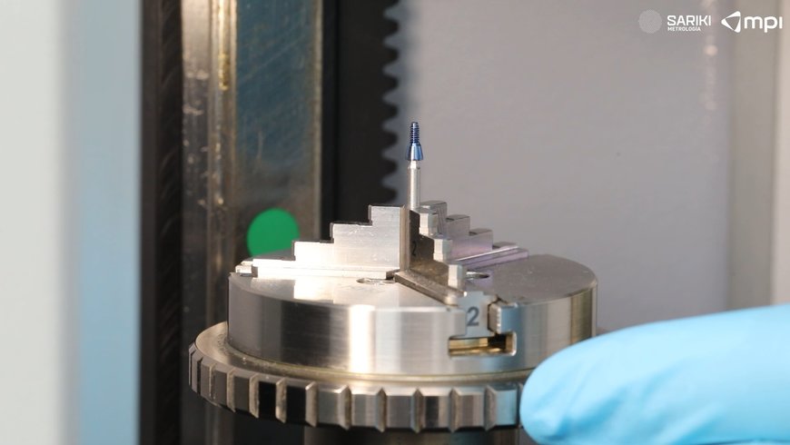 Quattro macchine VICIVISION per il controllo qualità di 22 milioni di viti dentali